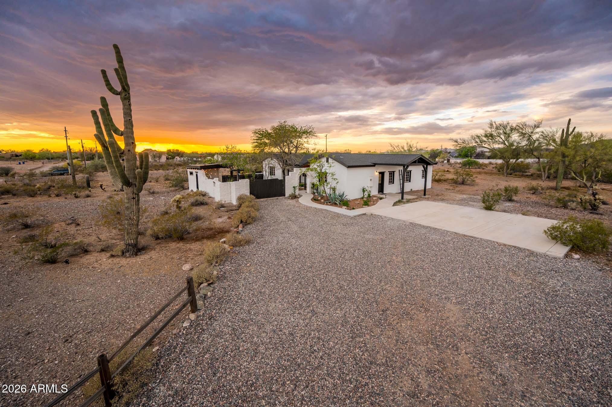 15670 West Skinner Road Surprise, AZ 85387 - Photo 47 of 48