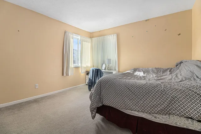 $409,900 | 1882 Crosswinds Court Southeast, Kentwood, MI 49508