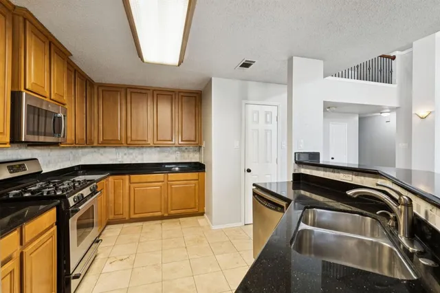 $465,000 | 604 Pendleton Drive, Rockwall, TX 75032