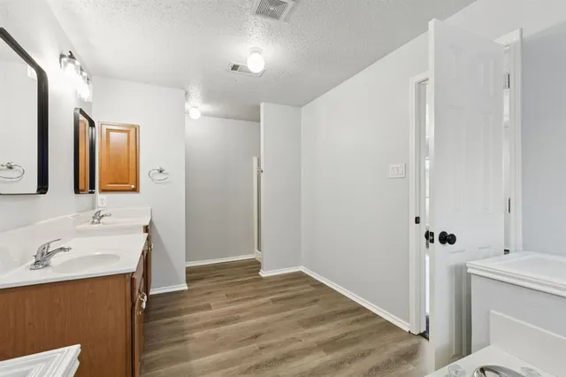 $465,000 | 604 Pendleton Drive, Rockwall, TX 75032