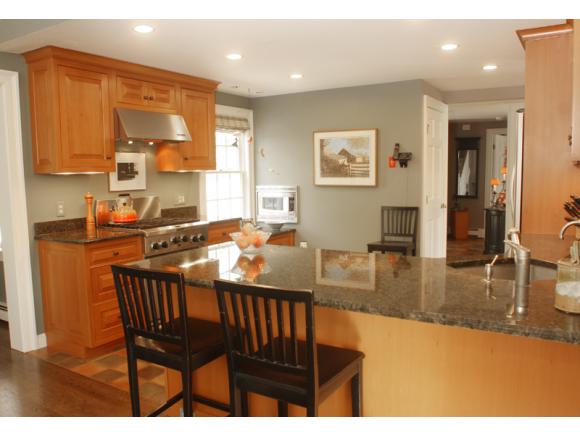37 Arundel Road Peterborough, NH 03458 - Photo 7 of 20