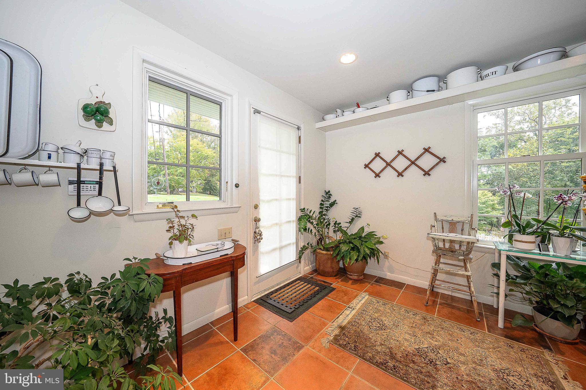 21 Weirwood Lane Wayne, PA 19087 - Photo 18 of 52 Mudroom
