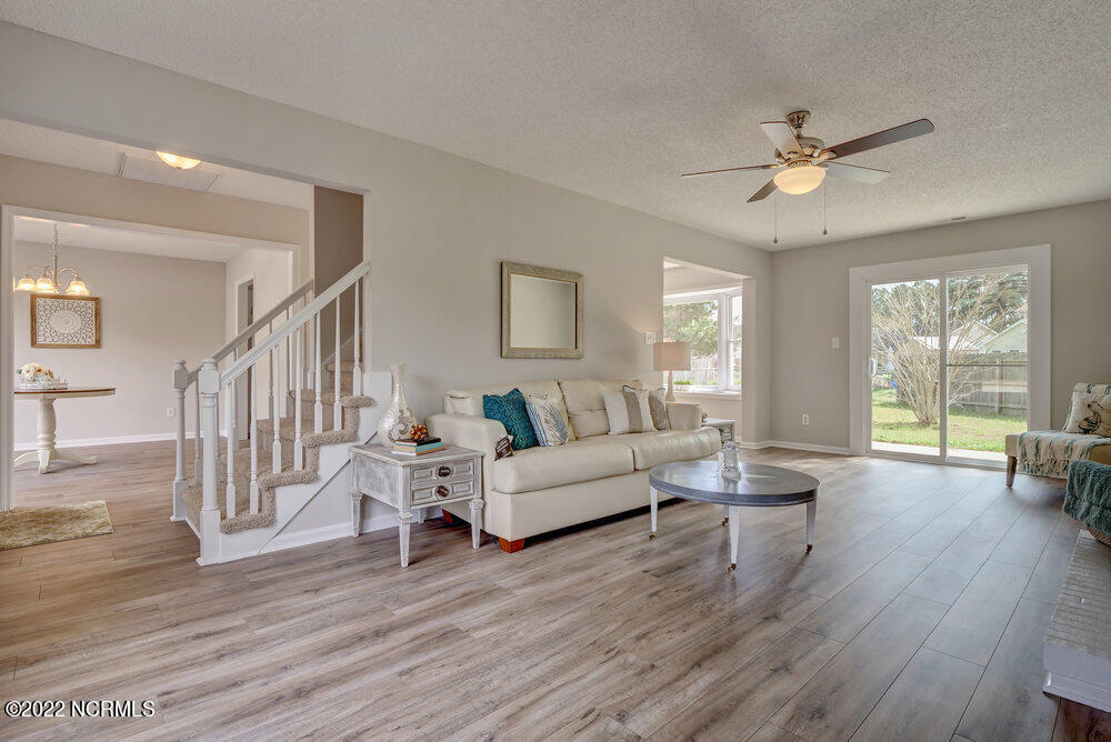 304 Huff Drive Jacksonville, NC 28546 - Photo 6 of 35 006_p1866658_59_60_61_62_63_64