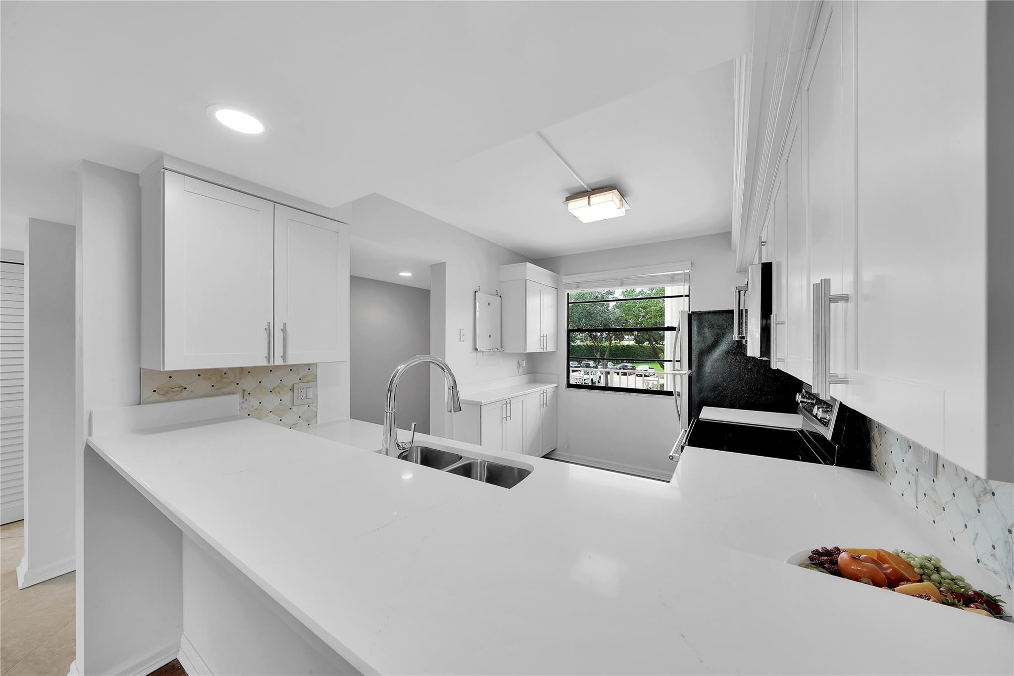 6061 Balboa Circle, Unit 204 Boca Raton, FL 33433 - Photo 10 of 64 Photo 10