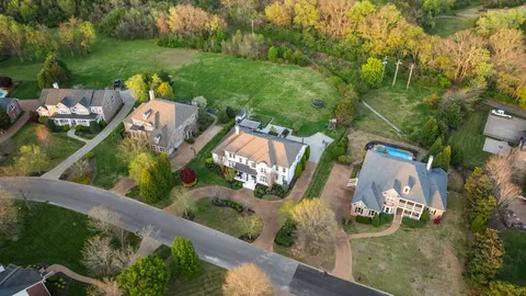 $2,174,990 | 343 Gillette Drive, Franklin, TN 37069