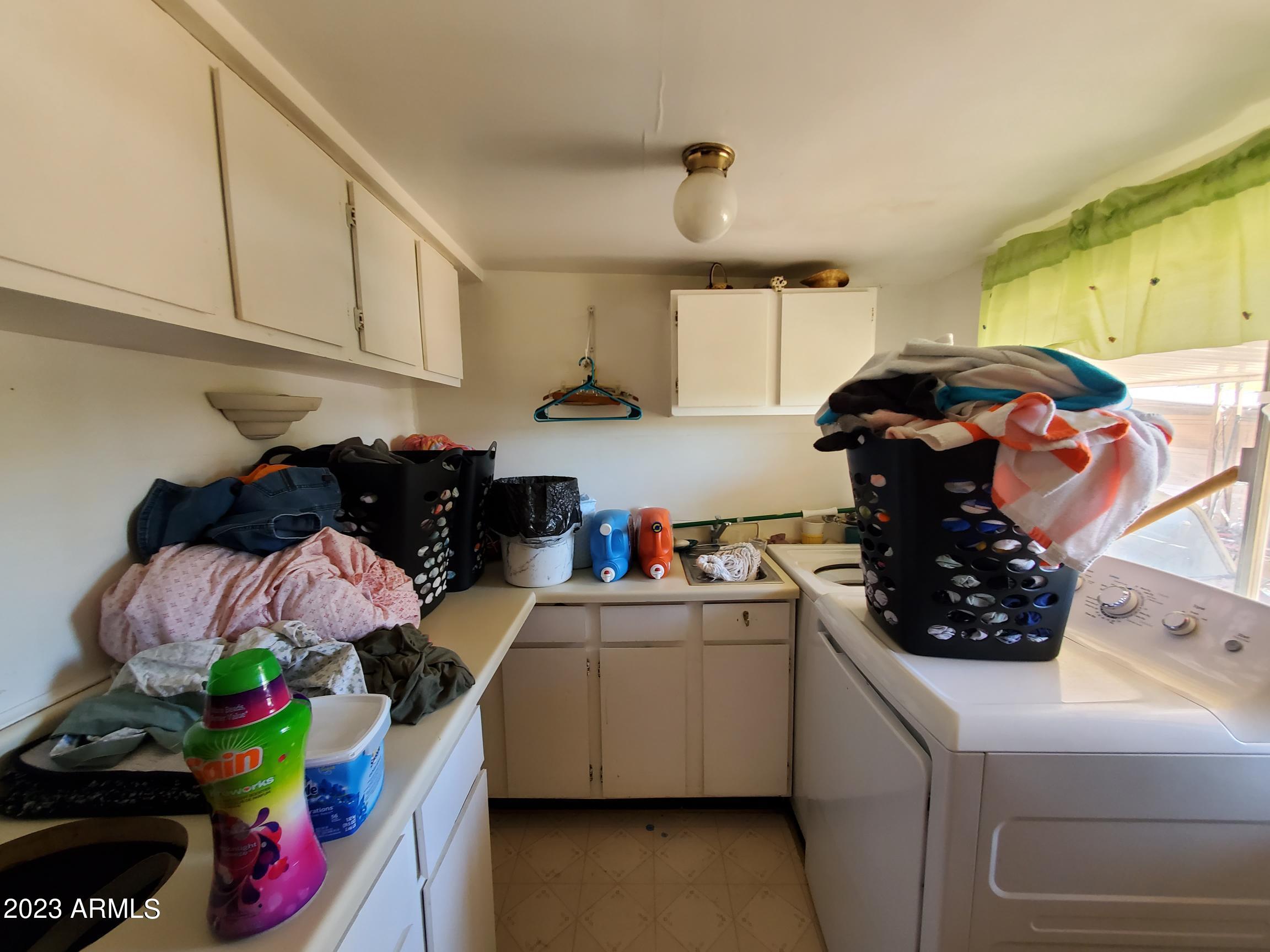 775 South Vista Road Apache Junction, AZ 85119 - Photo 11 of 23 20230521_102820