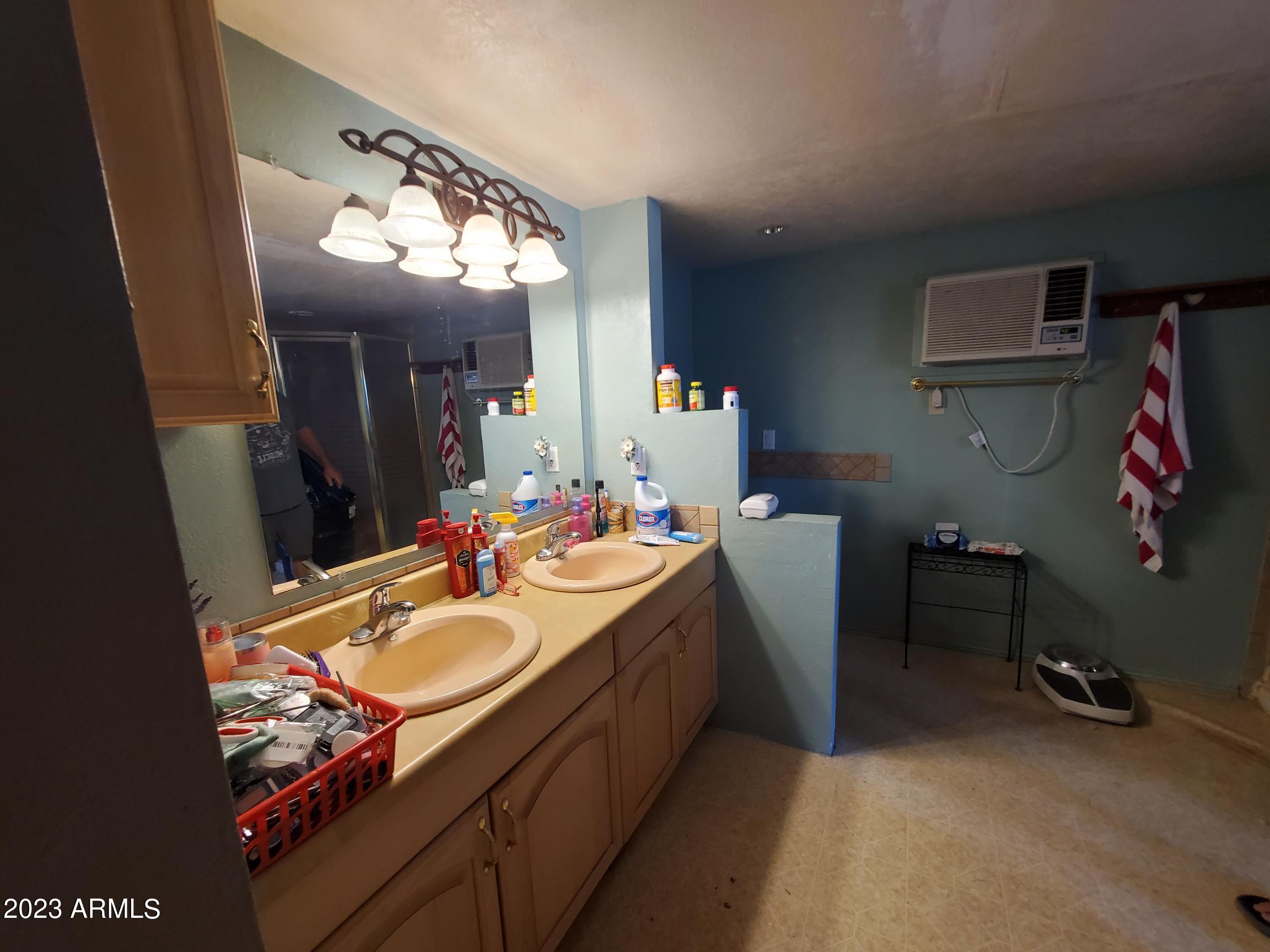 775 South Vista Road Apache Junction, AZ 85119 - Photo 12 of 23 20230521_102844