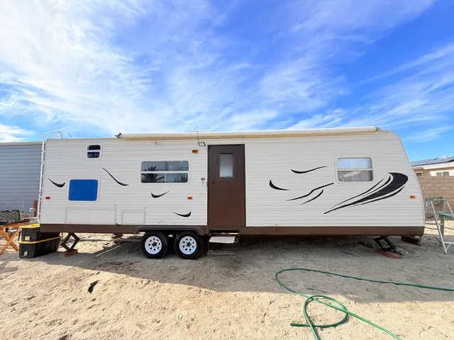 $2,700 | 64811 Thomas Avenue, Desert Hot Springs, CA 92240