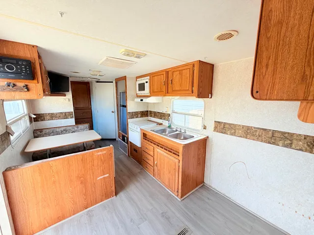 $2,700 | 64811 Thomas Avenue, Desert Hot Springs, CA 92240