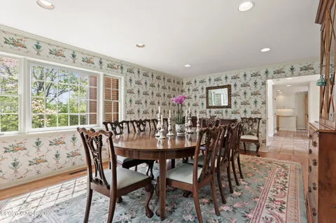 $2,995,000 | 1 Old Church Road, Unit 6, Greenwich, CT 06830