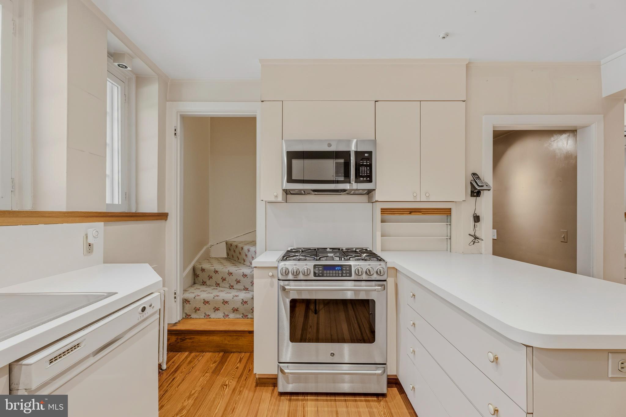 119 Taplow Road Baltimore, MD 21212 - Photo 8 of 79 Gallery Image 8