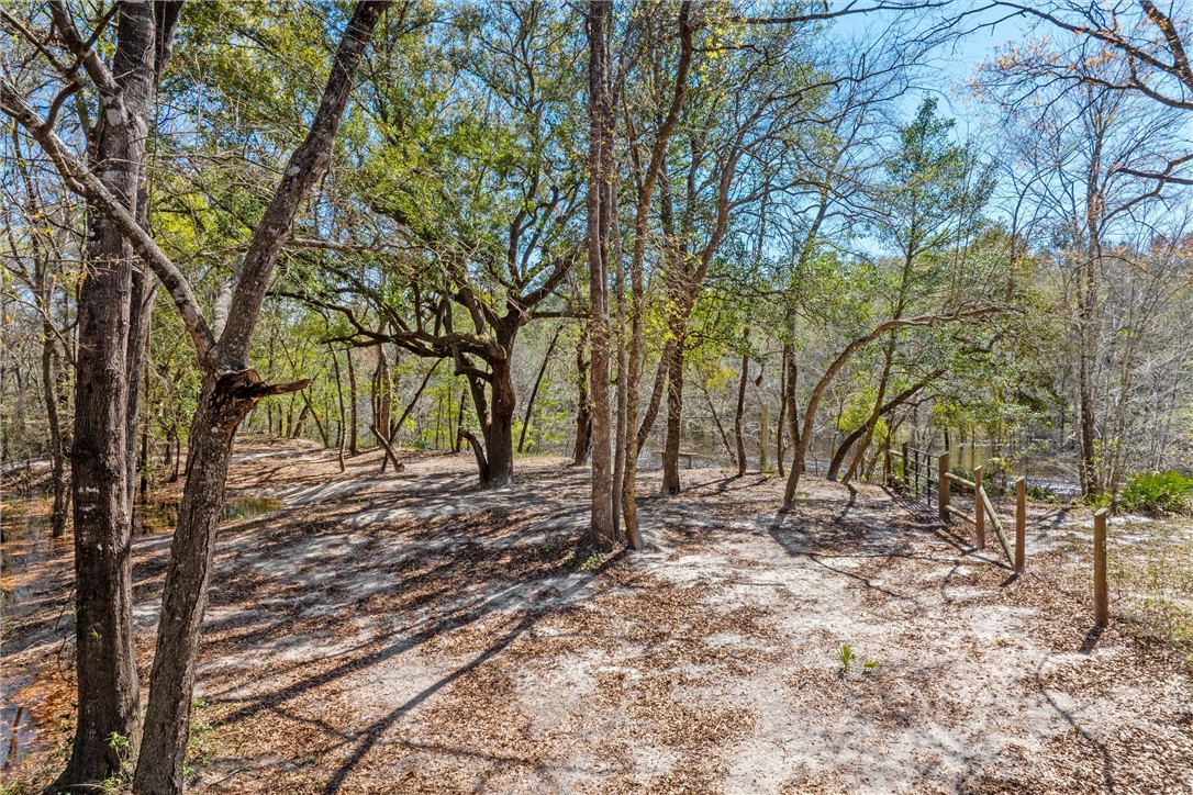 126 Flicker Lane St. George, GA 31562 - Photo 30 of 35