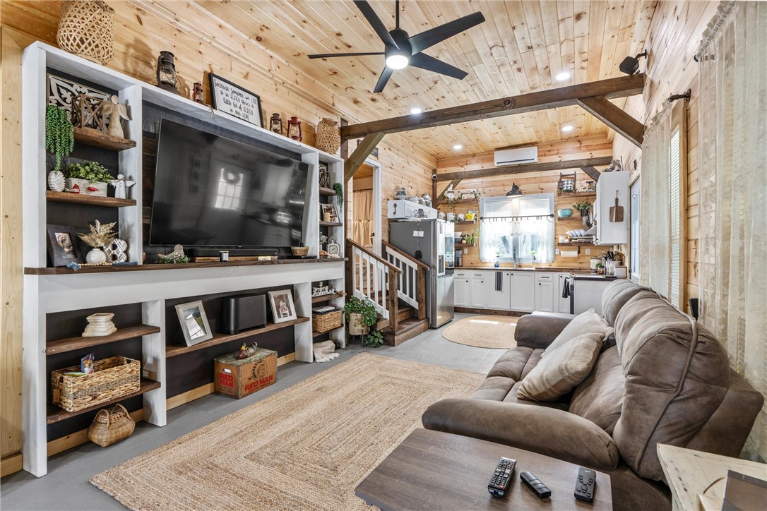 126 Flicker Lane St. George, GA 31562 - Photo 9 of 35