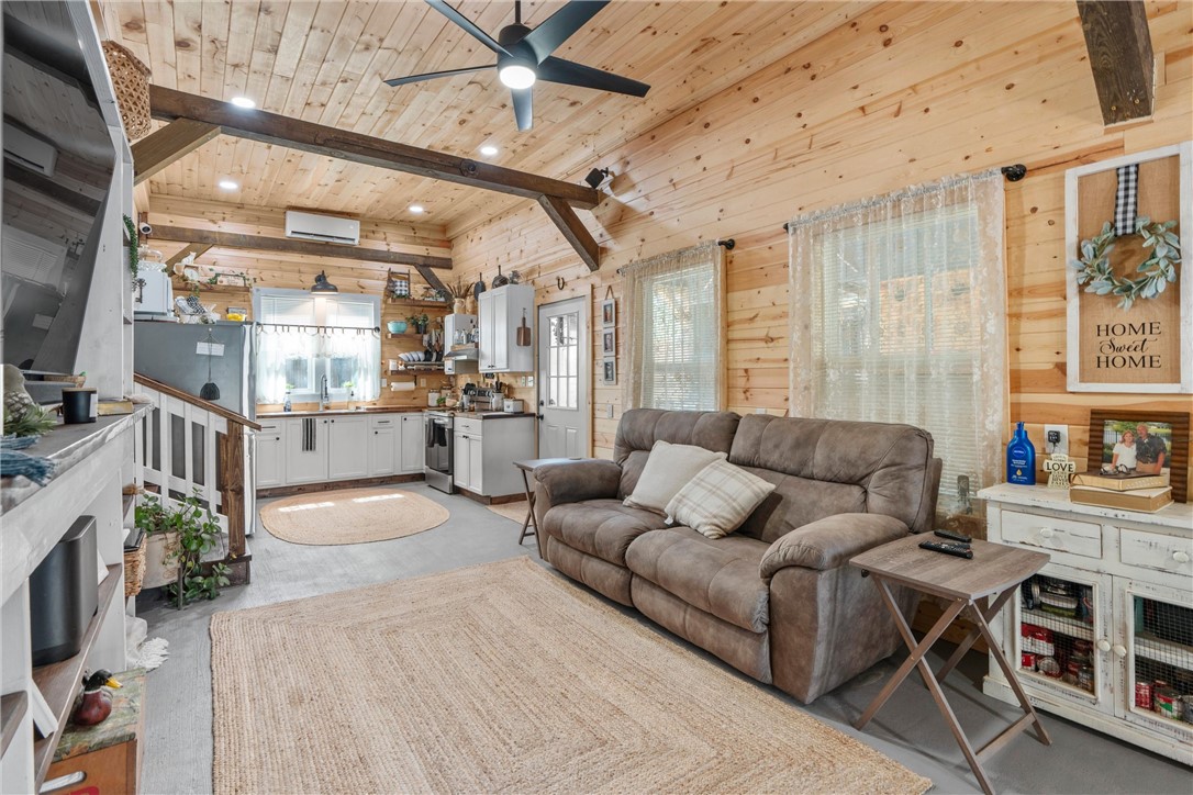 126 Flicker Lane St. George, GA 31562 - Photo 10 of 35