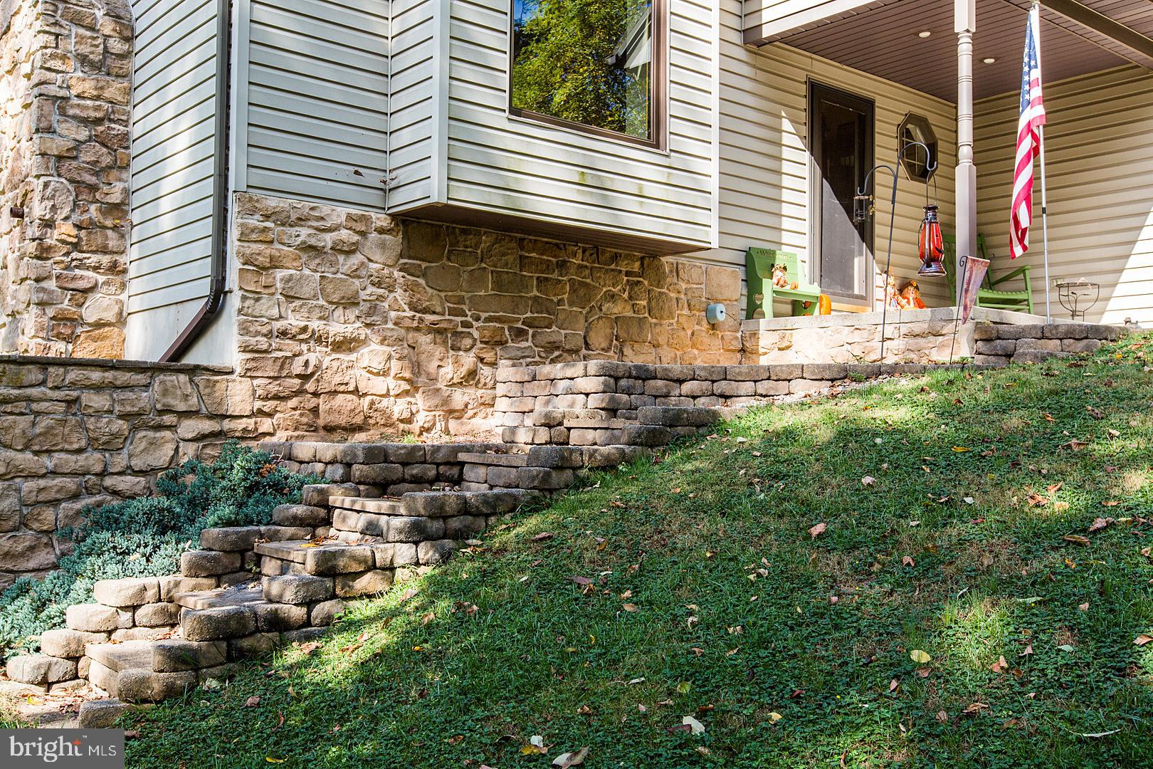 184 Yoder Road Bainbridge, PA 17502 - Photo 2 of 77 Gallery Image 2