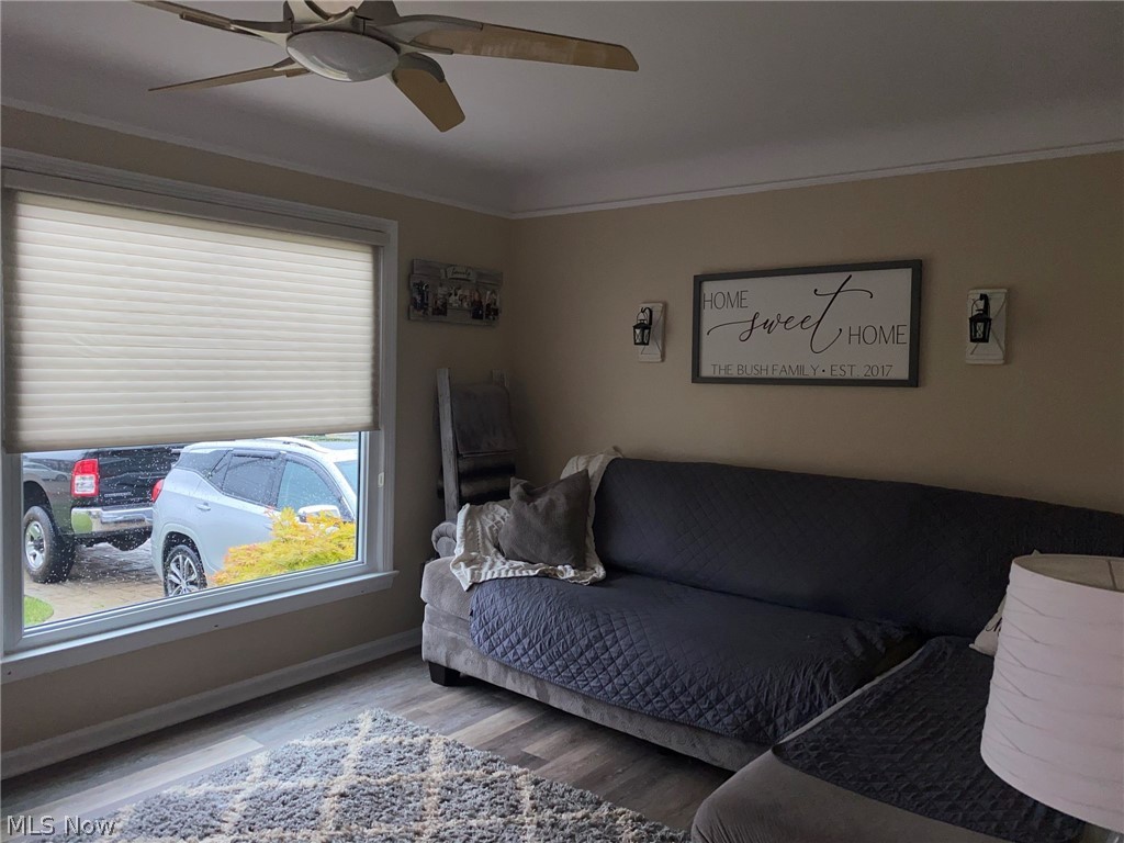 29949 Enid Road Wickliffe, OH 44092 - Photo 4 of 22 Gallery Image 4