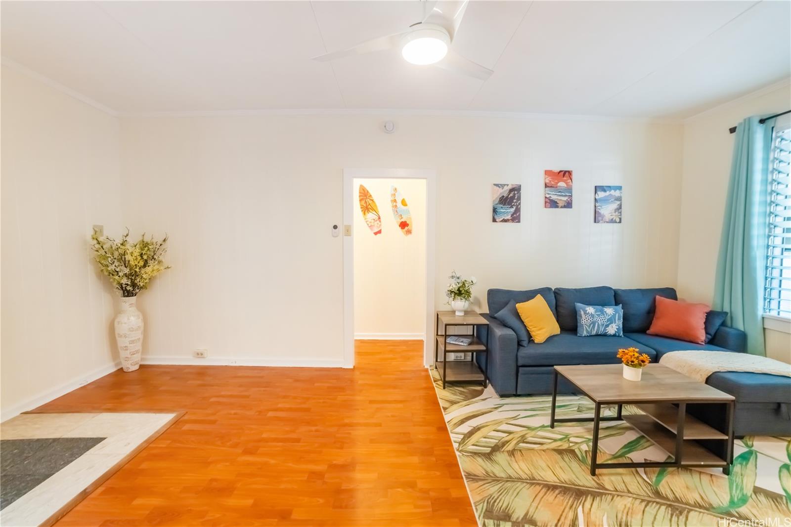 303 Wai Nani Way Honolulu, HI 96815 - Photo 8 of 24 a workspace with furniture and window