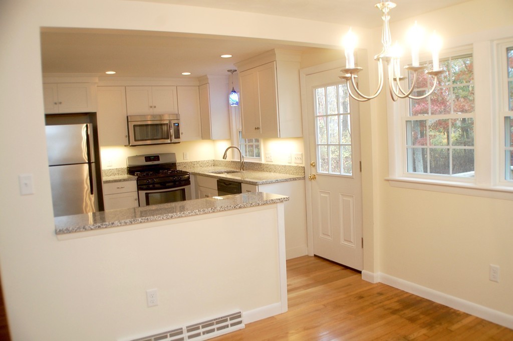 41 Edgewood Road Scituate, MA 02066 - Photo 4 of 30 Gallery Image 4