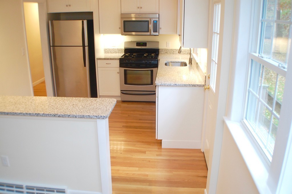 41 Edgewood Road Scituate, MA 02066 - Photo 9 of 30 Gallery Image 9