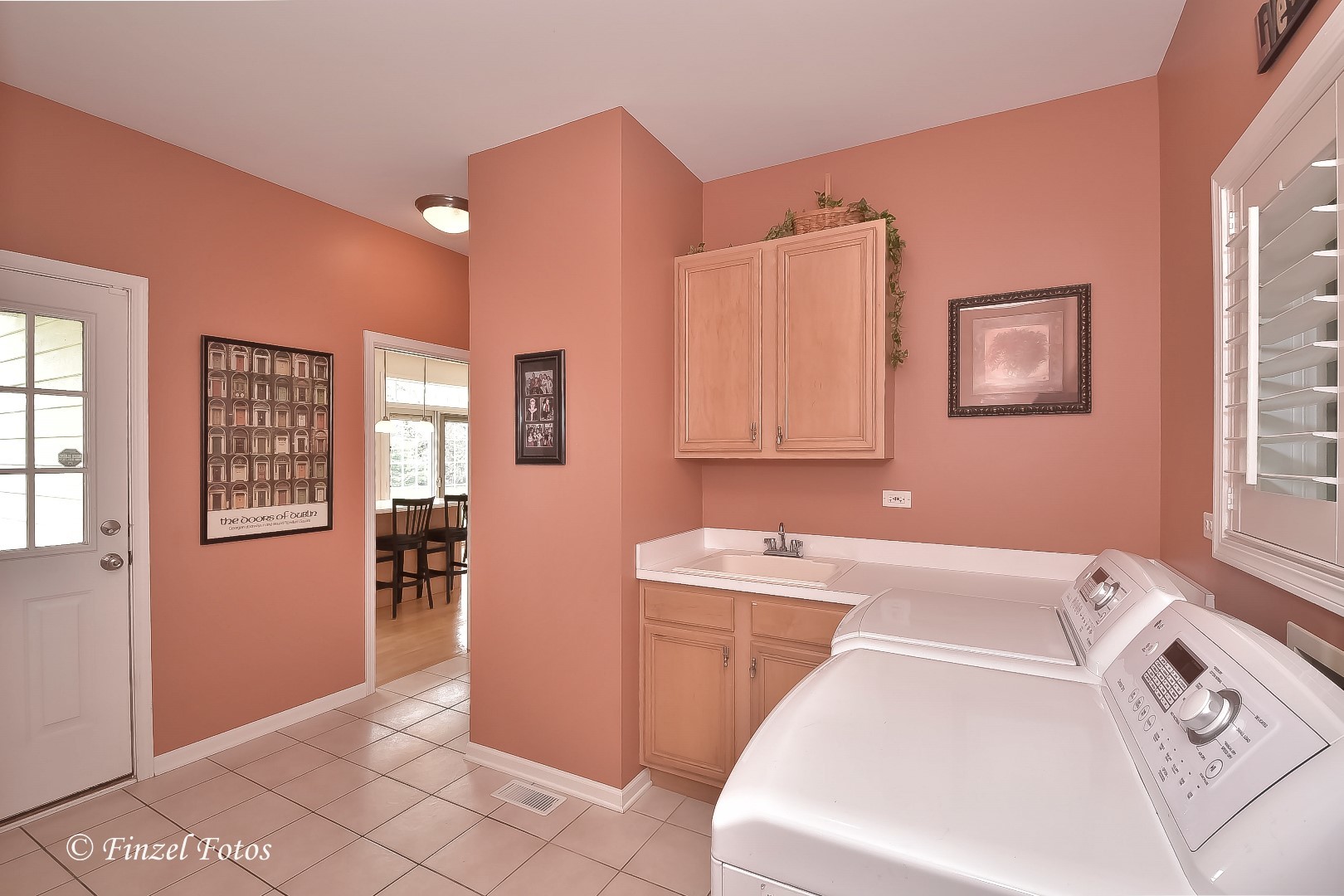 7N215 Ridge Line Road St. Charles, IL 60175 - Photo 12 of 33