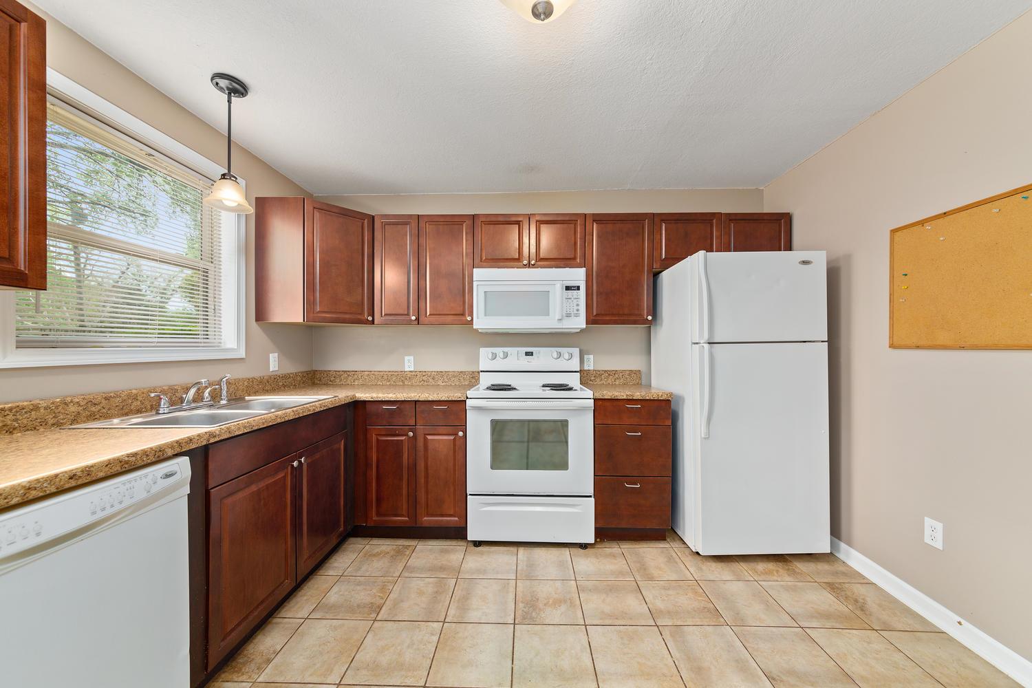 2087 Sanders Road Clarksville, TN 37043 - Photo 18 of 30 Gallery Image 18