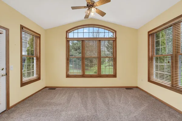 $350,000 | 3356 North Stone Creek Circle, Madison, WI 53719