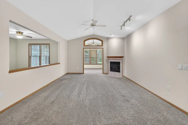 $350,000 | 3356 North Stone Creek Circle, Madison, WI 53719