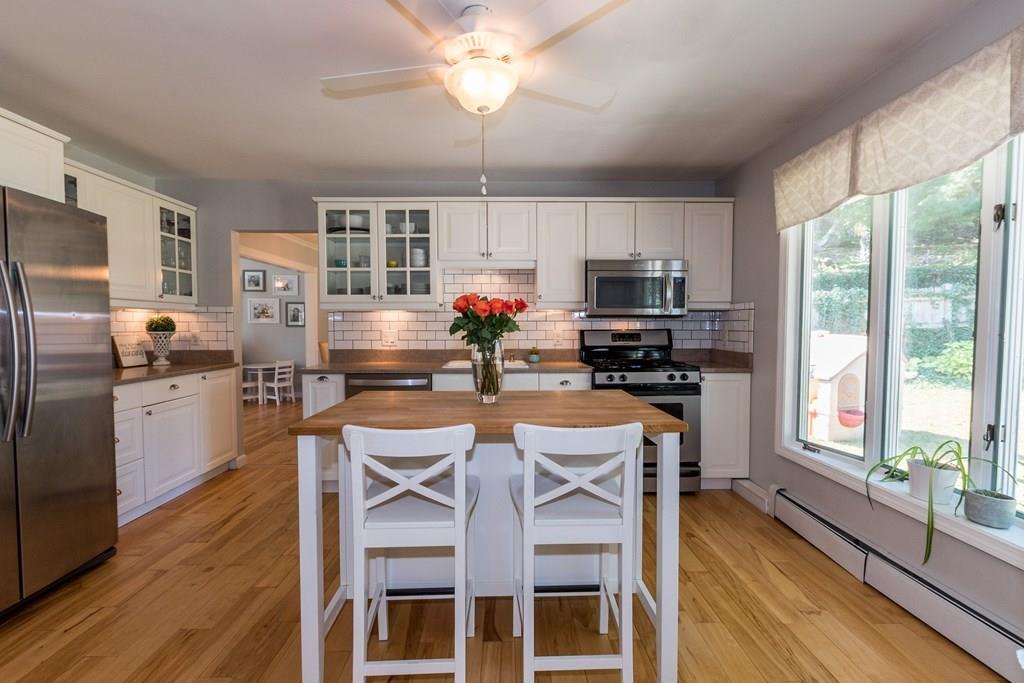 11 Chute Road Dedham, MA 02026 - Photo 9 of 42 Gallery Image 9