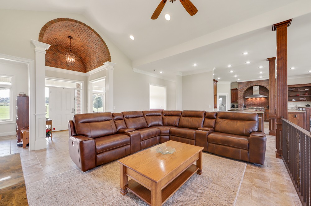 8007 Fountain Grove Road Morrison, TN 37357 - Photo 20 of 45 a living room with furniture and a wooden floor