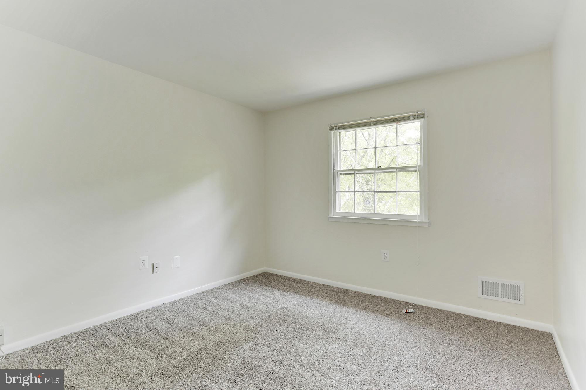 9308 Cross Bow Road Fort Washington, MD 20744 - Photo 17 of 30 Bedroom