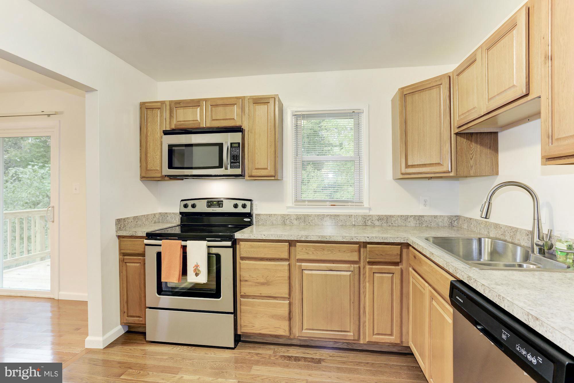 9308 Cross Bow Road Fort Washington, MD 20744 - Photo 10 of 30 Kitchen