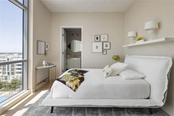 $20,000 | 111 Golden Gate Point, Unit 702, Sarasota, FL 34236