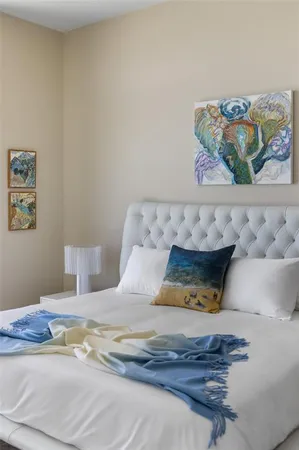 $20,000 | 111 Golden Gate Point, Unit 702, Sarasota, FL 34236