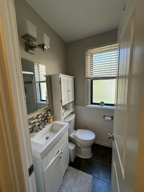 64 Queensberry Street, Unit 201 Boston, MA 02215 - Photo 7 of 10