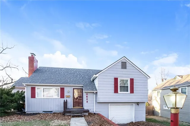 $1,605 | 2624 South Evanston Avenue, Independence, MO 64052