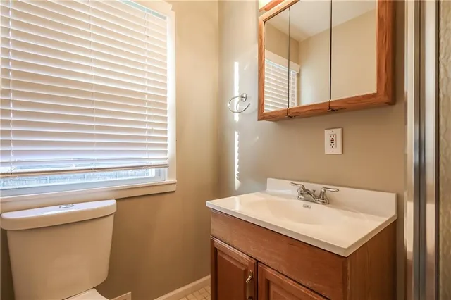 $1,605 | 2624 South Evanston Avenue, Independence, MO 64052