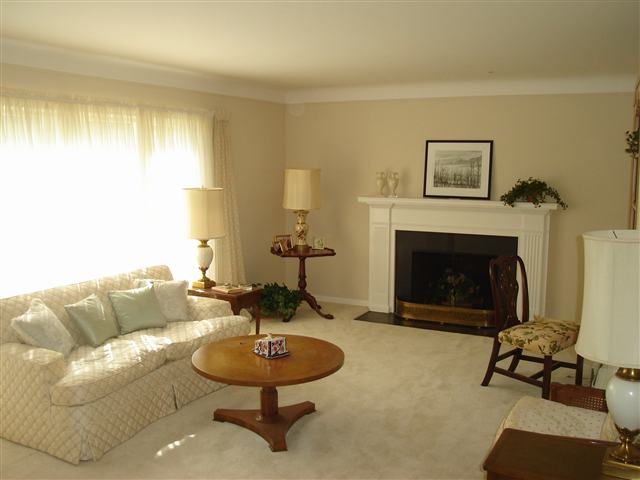 795 Harcourt Road Grosse Pointe, MI 48230 - Photo 13 of 21 31008181-12.JPG