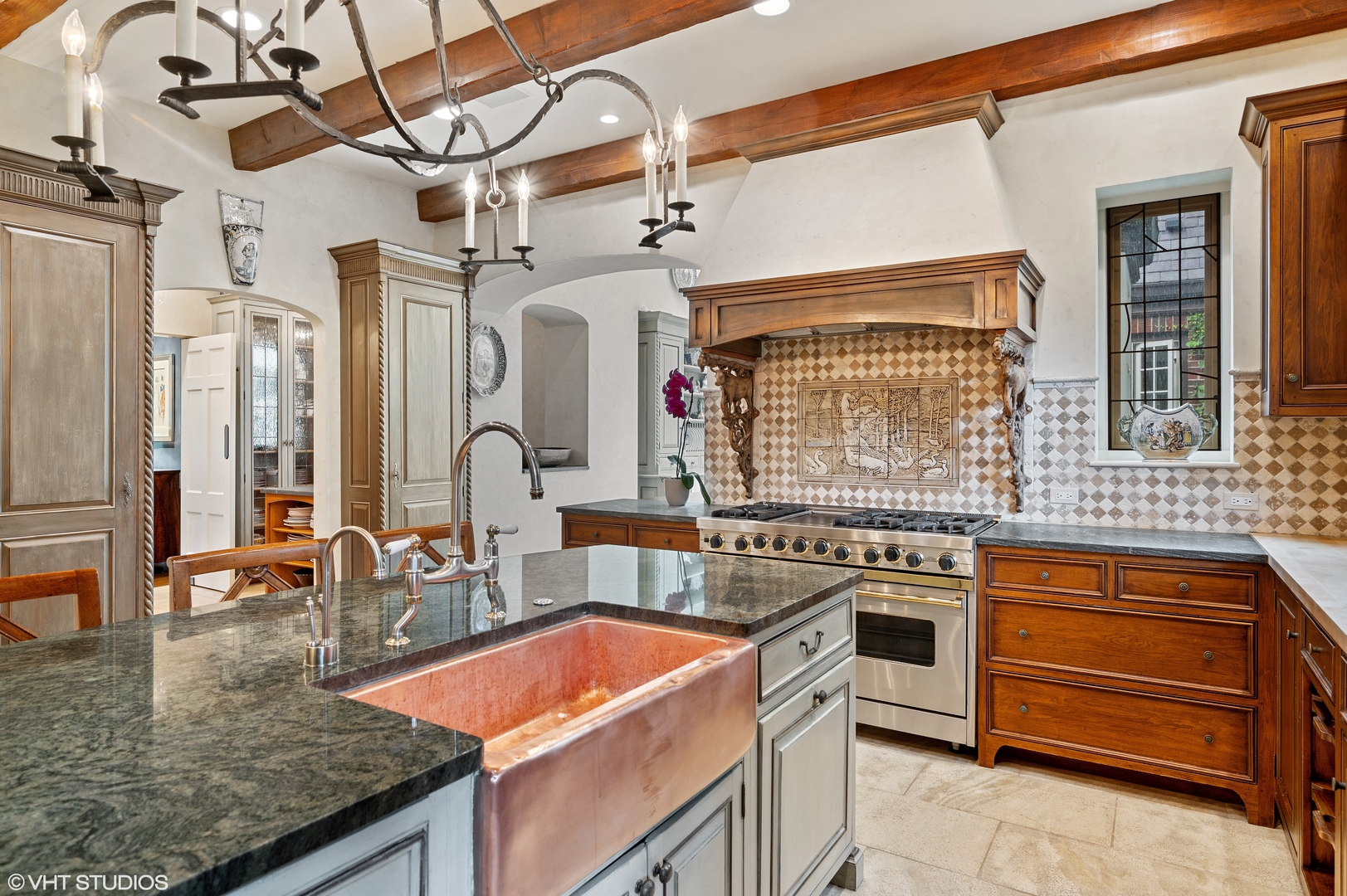 698 Blackthorn Road Winnetka, IL 60093 - Photo 19 of 83