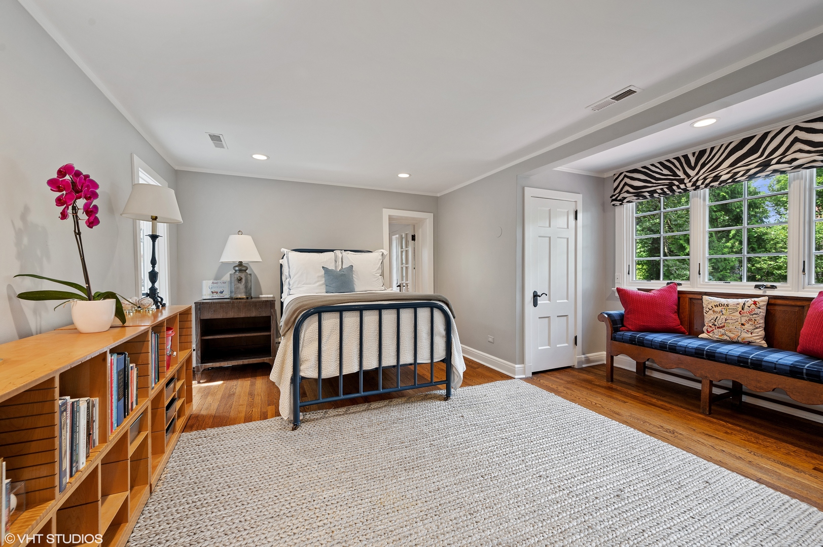 698 Blackthorn Road Winnetka, IL 60093 - Photo 38 of 83