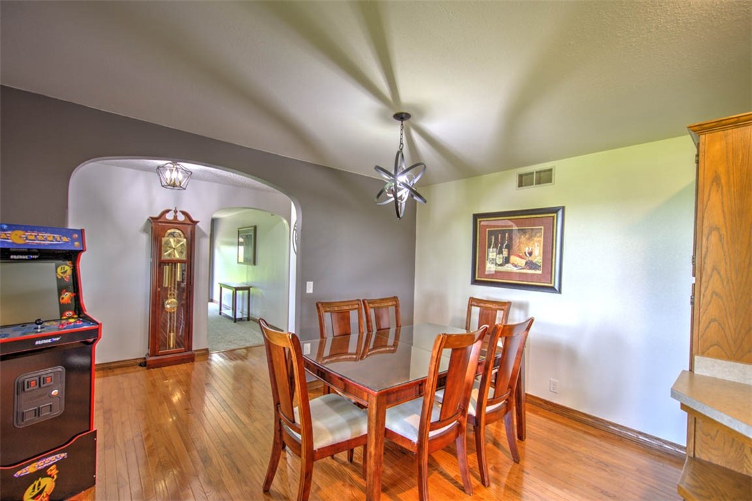 9149 1700 E Road Oreana, IL 62554 - Photo 13 of 47