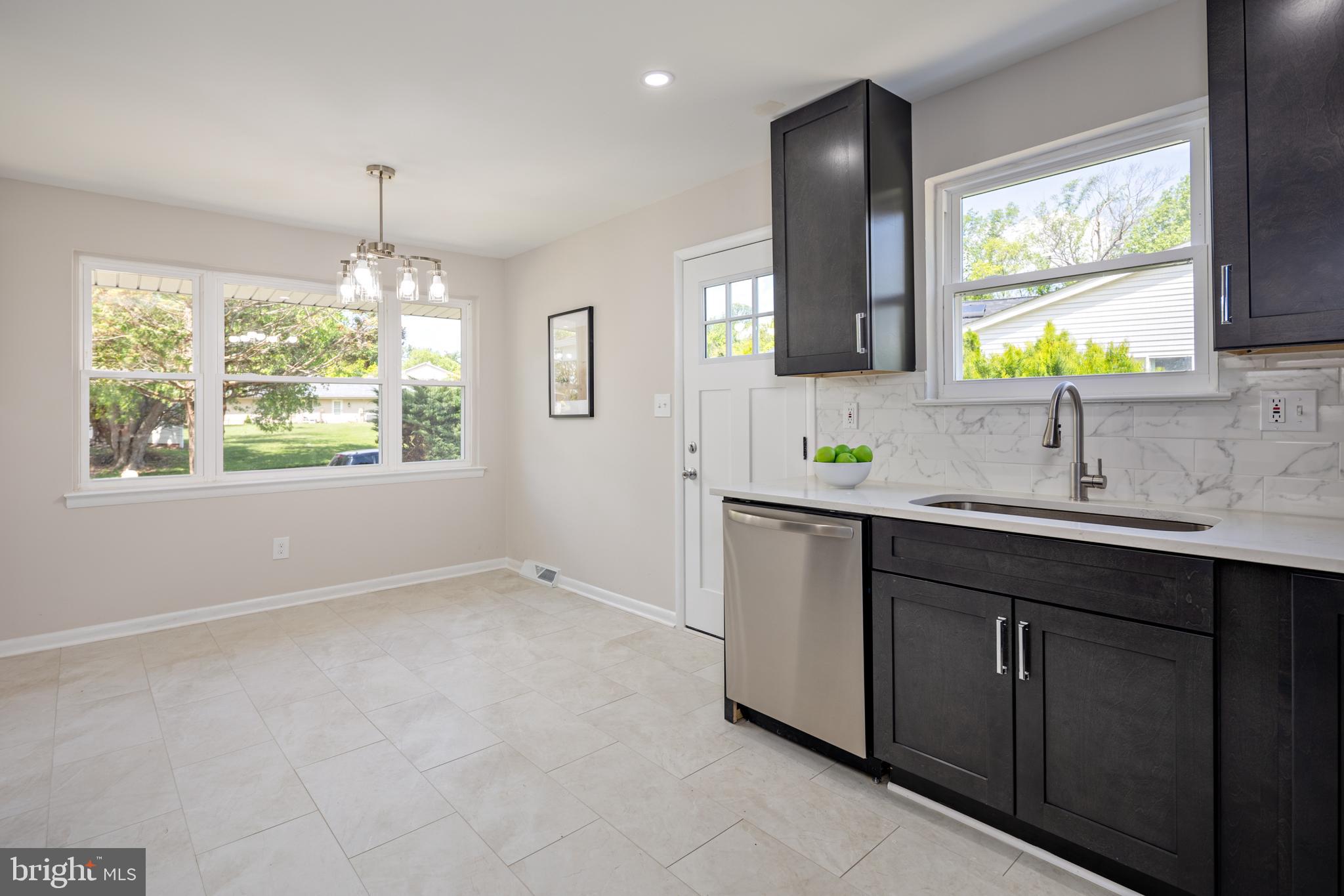 9822 Clanford Road Randallstown, MD 21133 - Photo 13 of 59
