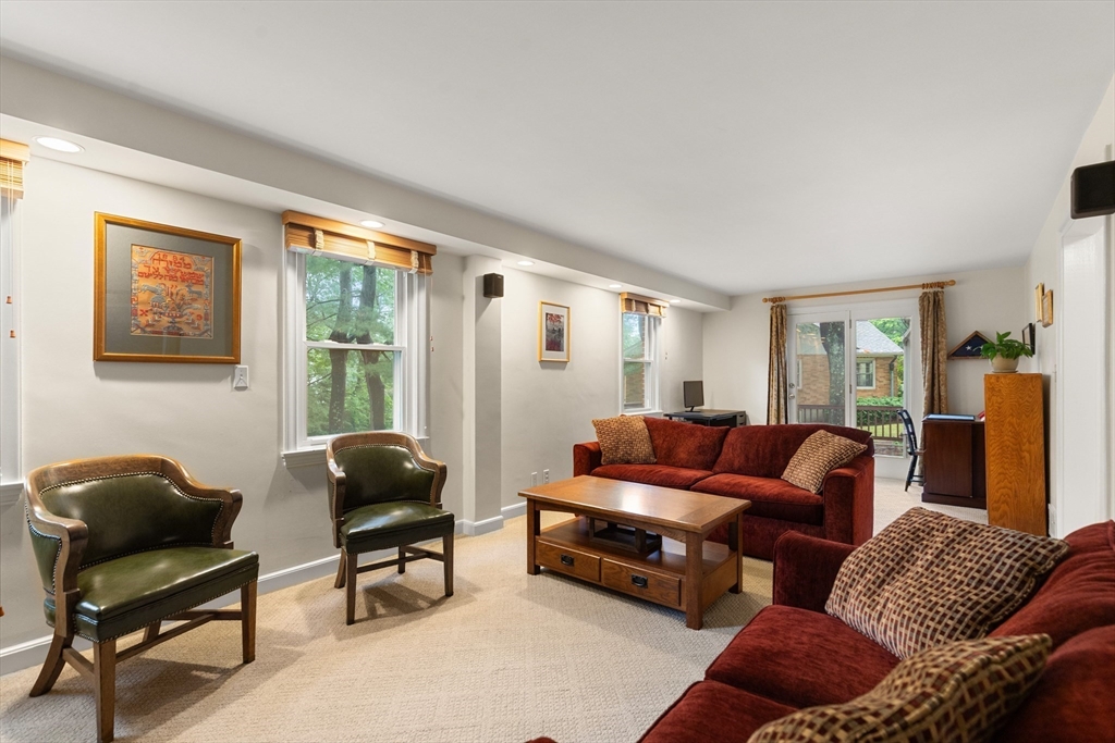 1 Dawes Road Lexington, MA 02421 - Photo 15 of 38