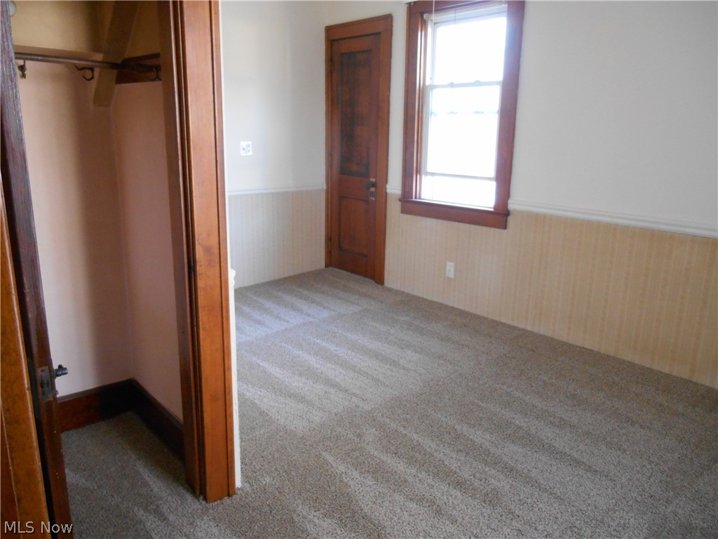 427 East Main Road Conneaut, OH 44030 - Photo 12 of 22