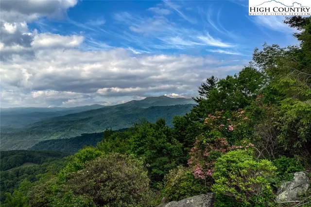 $995,000 | 1966 Main Street, Unit 2, Blowing Rock, NC 28605