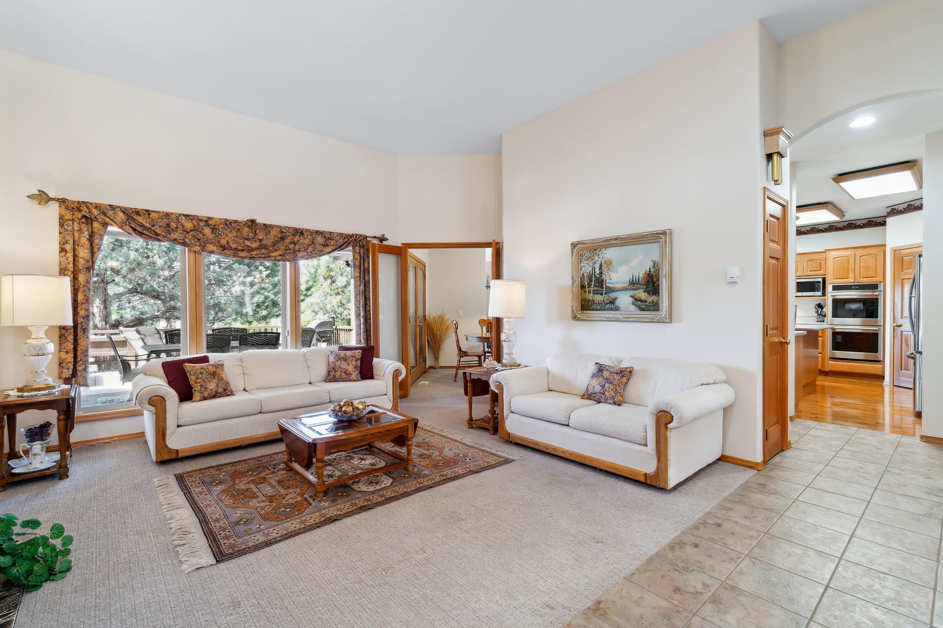 64335 Crosswinds Road Bend, OR 97703 - Photo 9 of 41 8_1__DSC0950