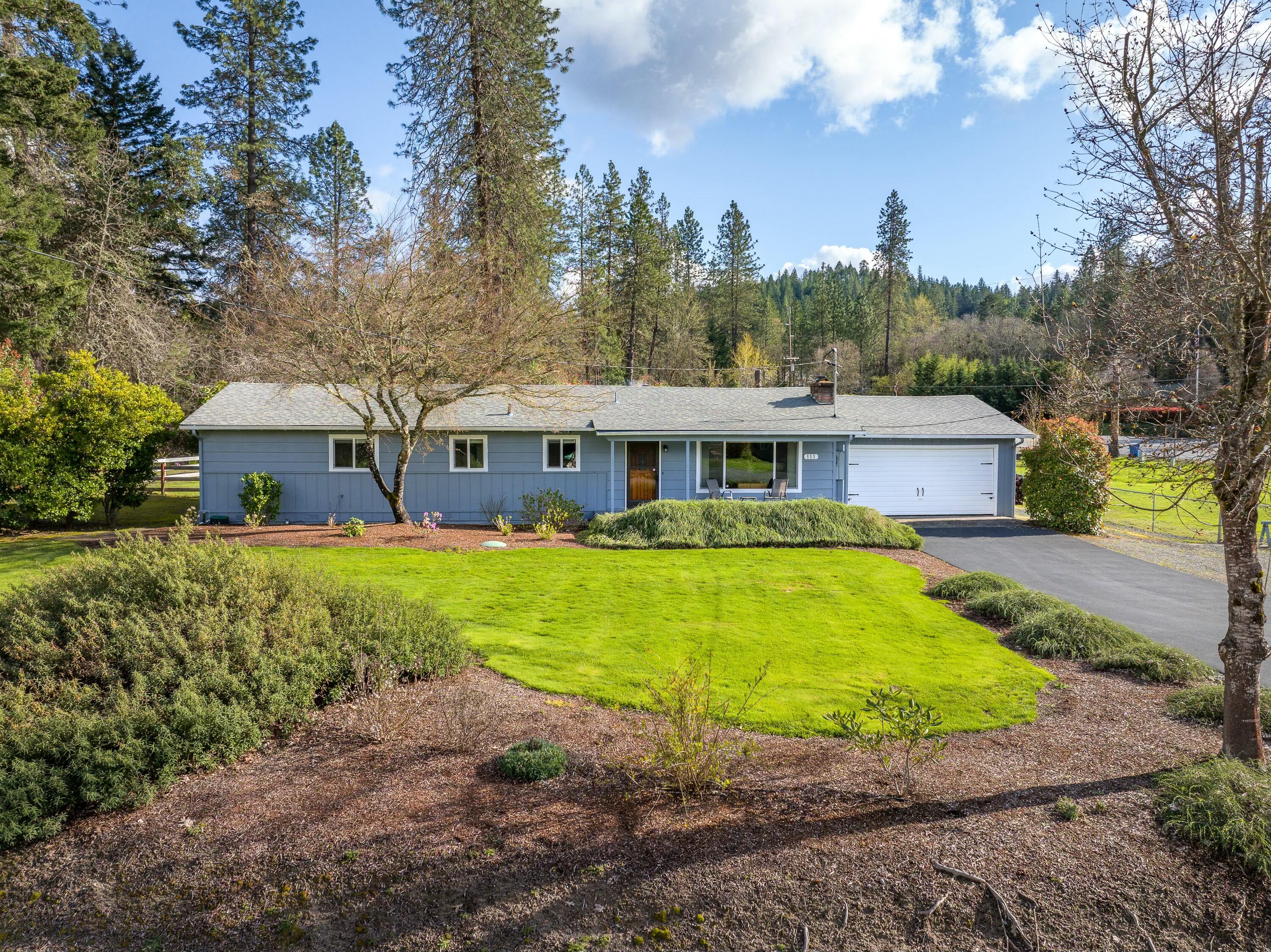 111 Espey Road Grants Pass, OR 97527 - Photo 1 of 48 tempImageEVygR9
