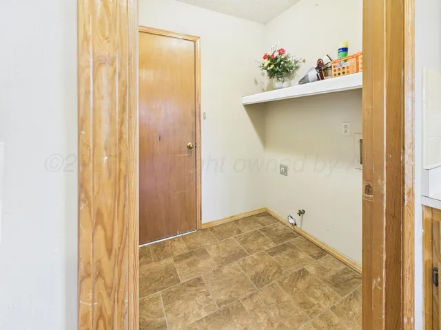 $185,000 | 1620 North Nelson Street, Pampa, TX 79065