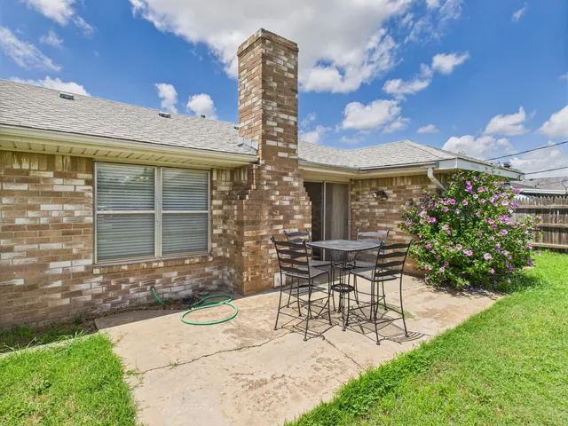 $185,000 | 1620 North Nelson Street, Pampa, TX 79065