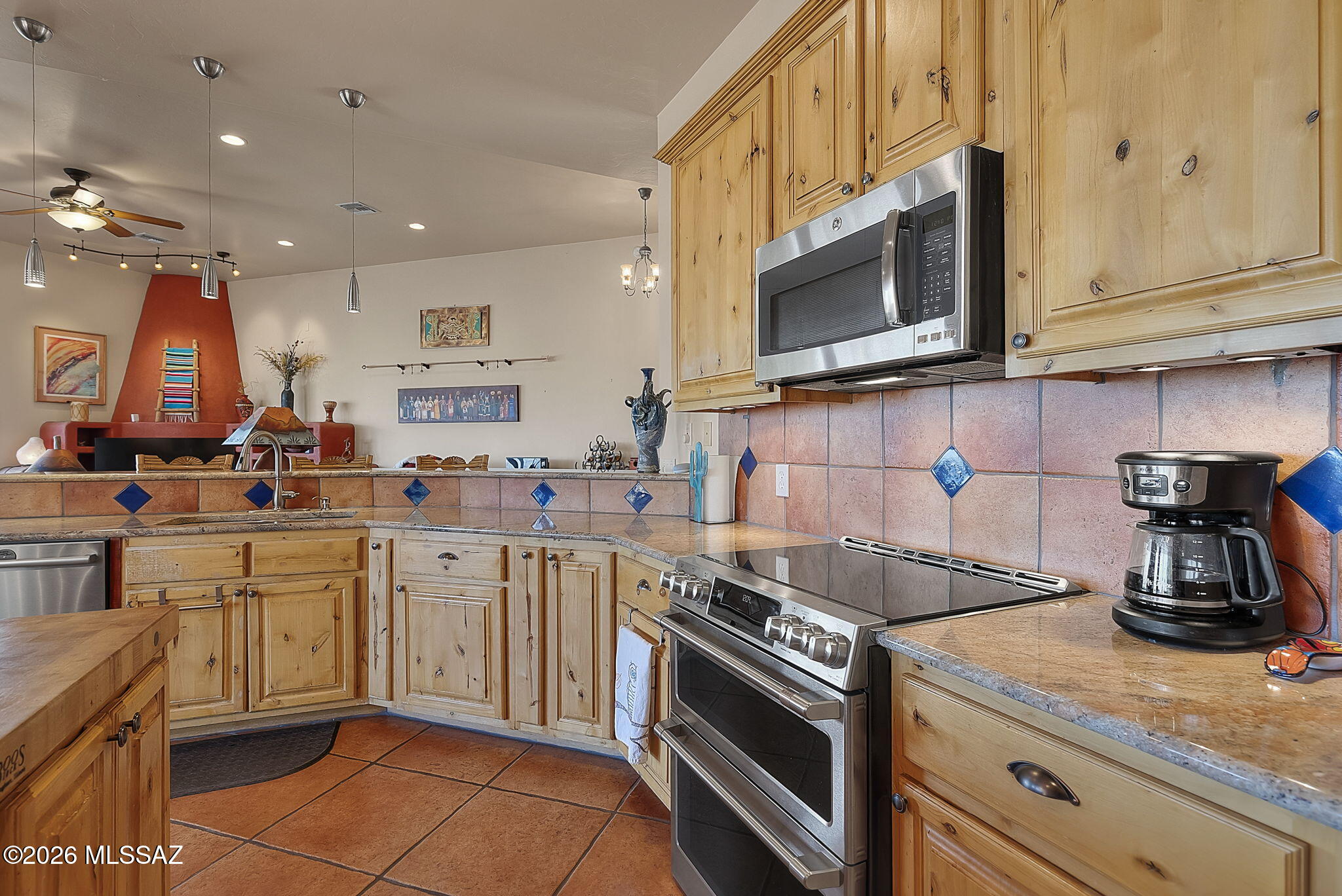 612 Camino Arviso Rio Rico, AZ 85648 - Photo 10 of 46 Gallery Image 10