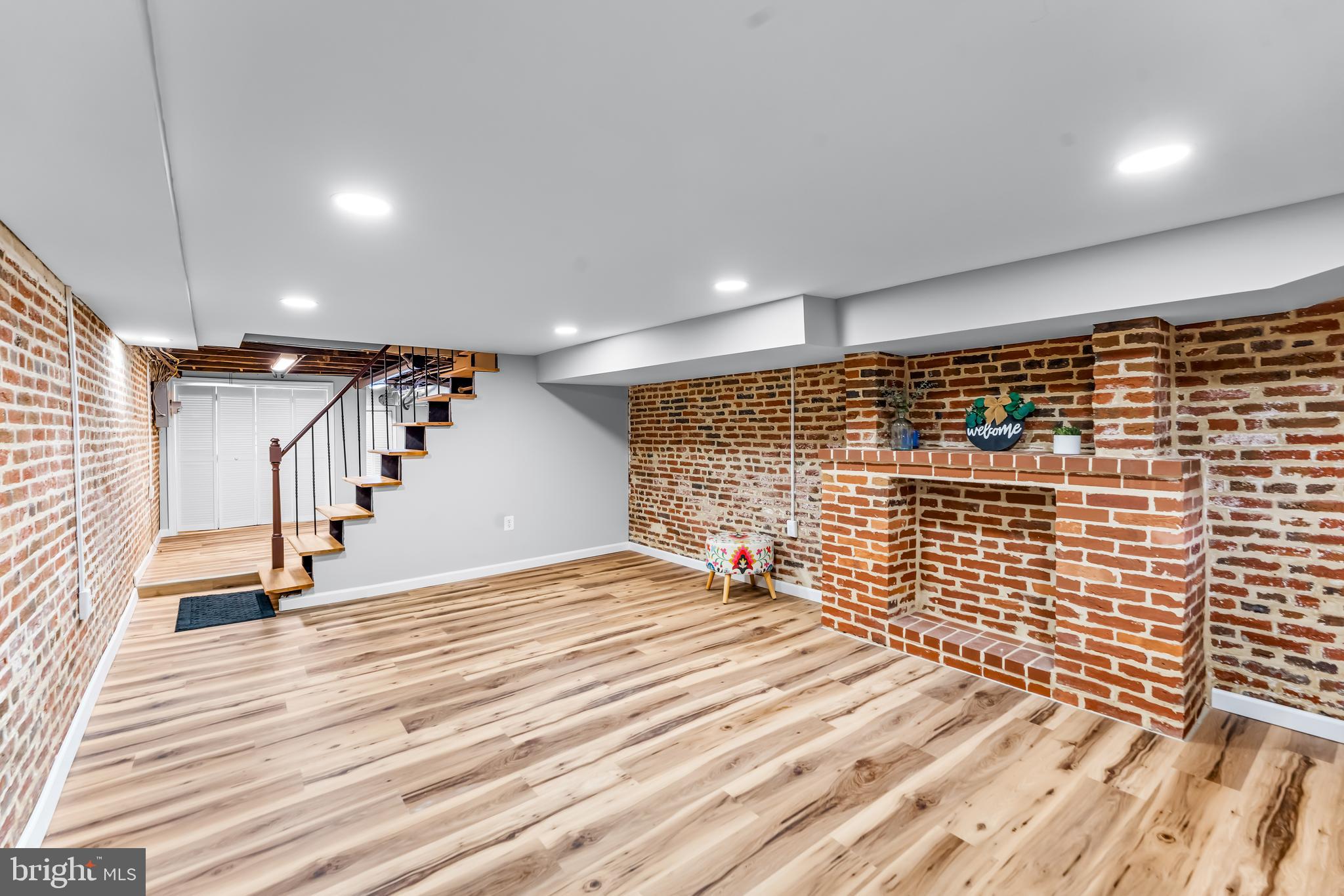 1261 Riverside Avenue Baltimore, MD 21230 - Photo 35 of 60 a view of an empty room